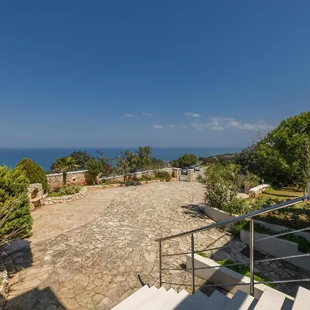 Serenity - With Private Heated Pool Villa Gerani (Rethymno)
