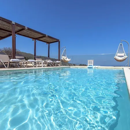 Serenity - With Private Heated Pool