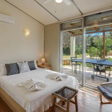 Serenity - With Private Heated Pool * Gerani (Rethymno)