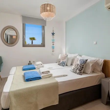 Serenity - With Private Heated Pool *