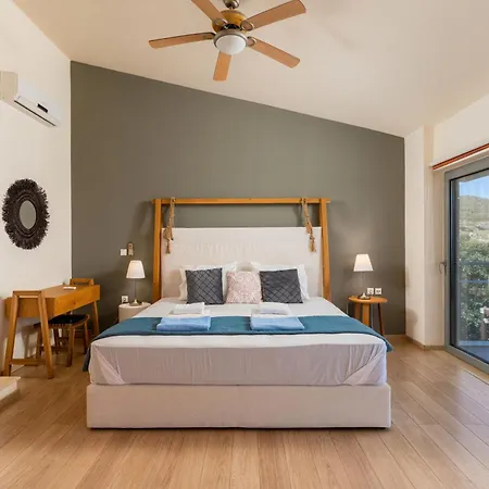 Serenity - With Private Heated Pool