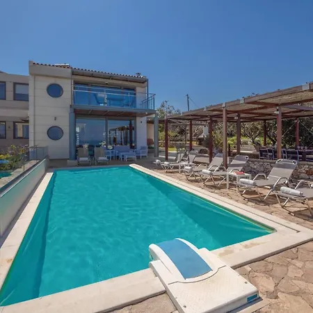 Serenity - With Private Heated Pool * Gerani Chanion