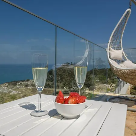 Vila Serenity - With Private Heated Pool